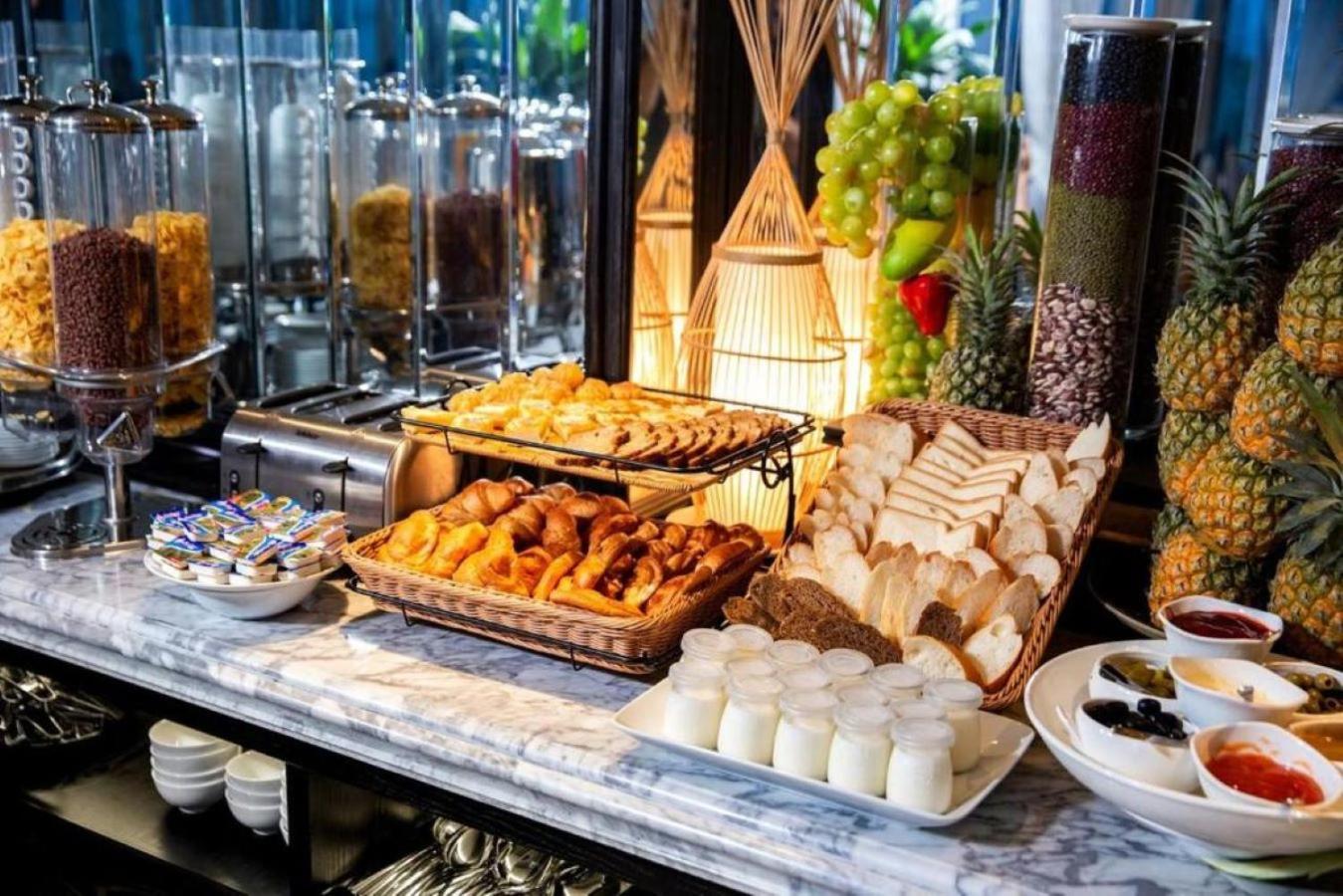 Acoustic Premium Hotel & Spa Hanoi Eksteriør billede