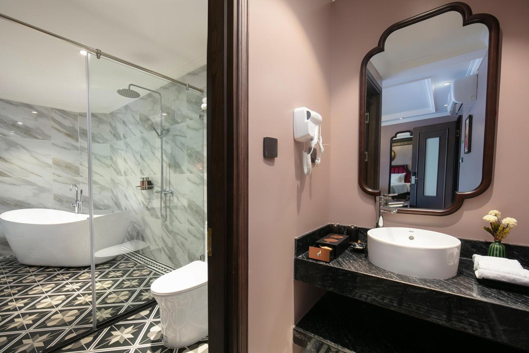 Acoustic Premium Hotel & Spa Hanoi Eksteriør billede