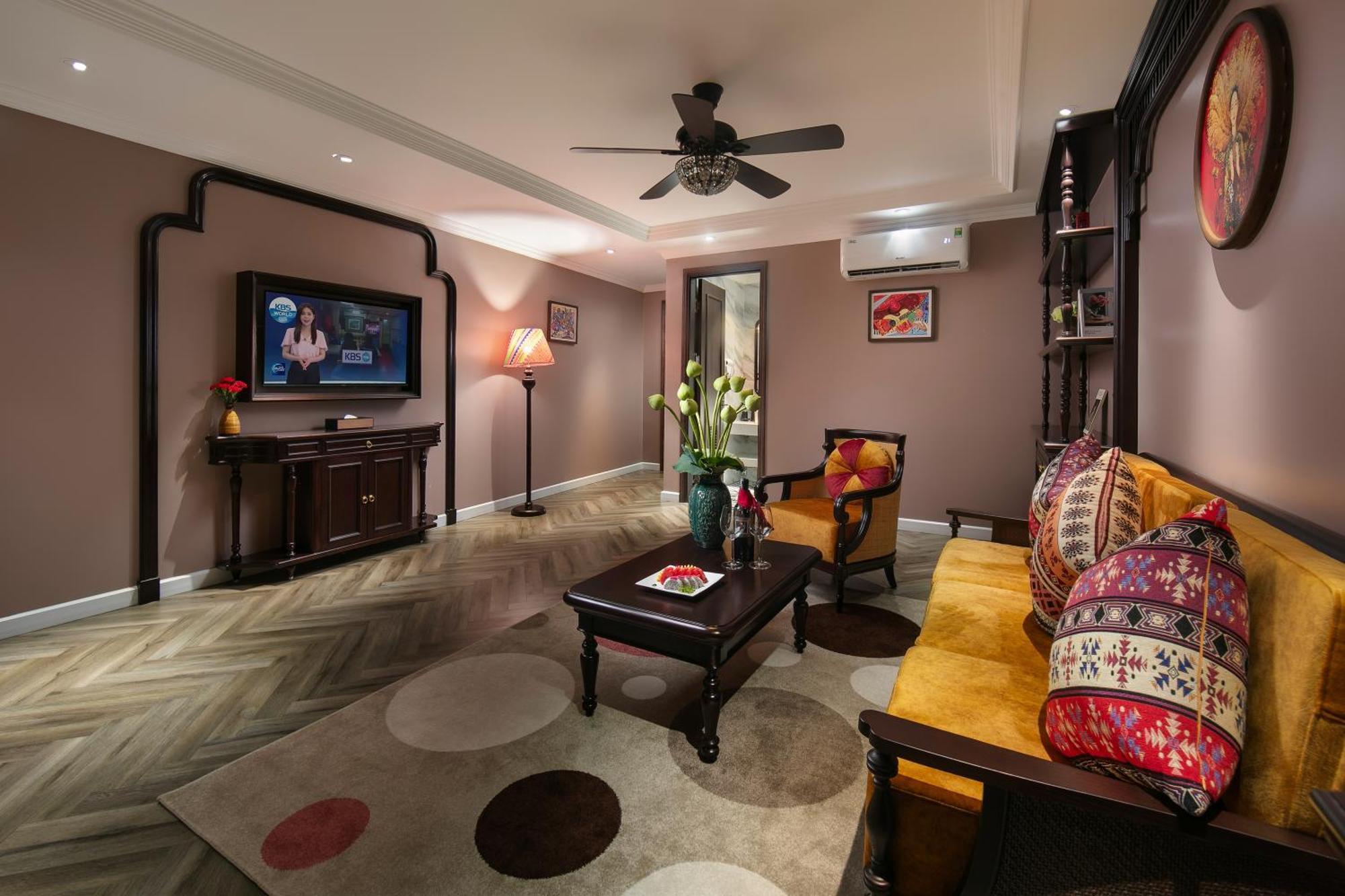 Acoustic Premium Hotel & Spa Hanoi Eksteriør billede